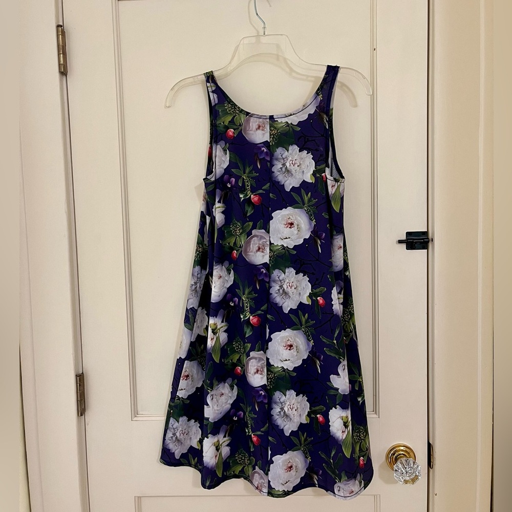 Oiselle blue floral passport dress